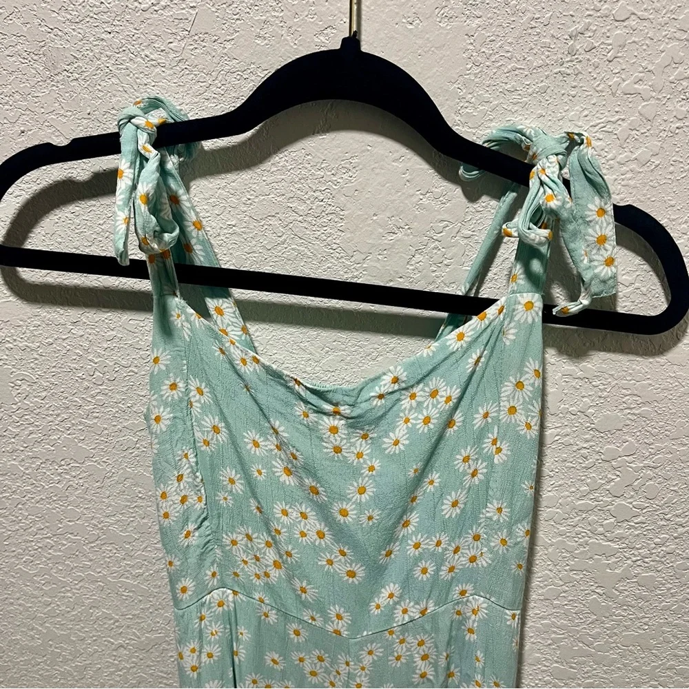Faithfull the Brand Frankie Seafoam Blue Zhoe Floral Print Jumpsuit - Picture 3 of 16